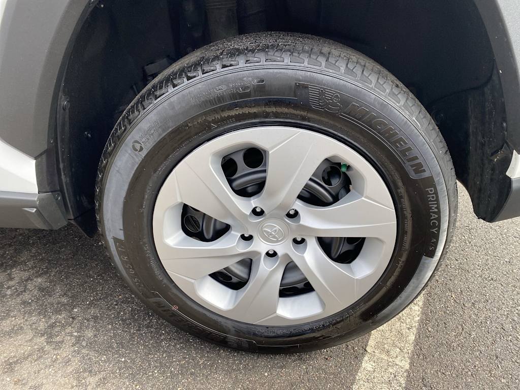 Thumbnail: 2024 Toyota RAV4 - 24