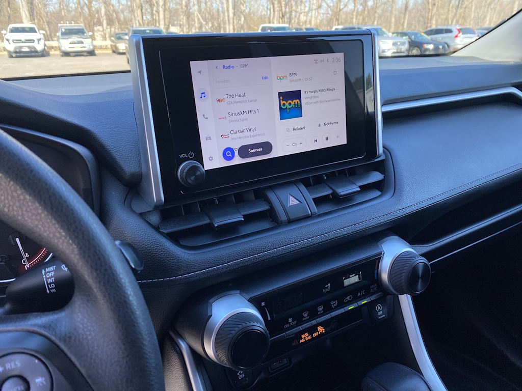 Thumbnail: 2023 Toyota RAV4 - 12