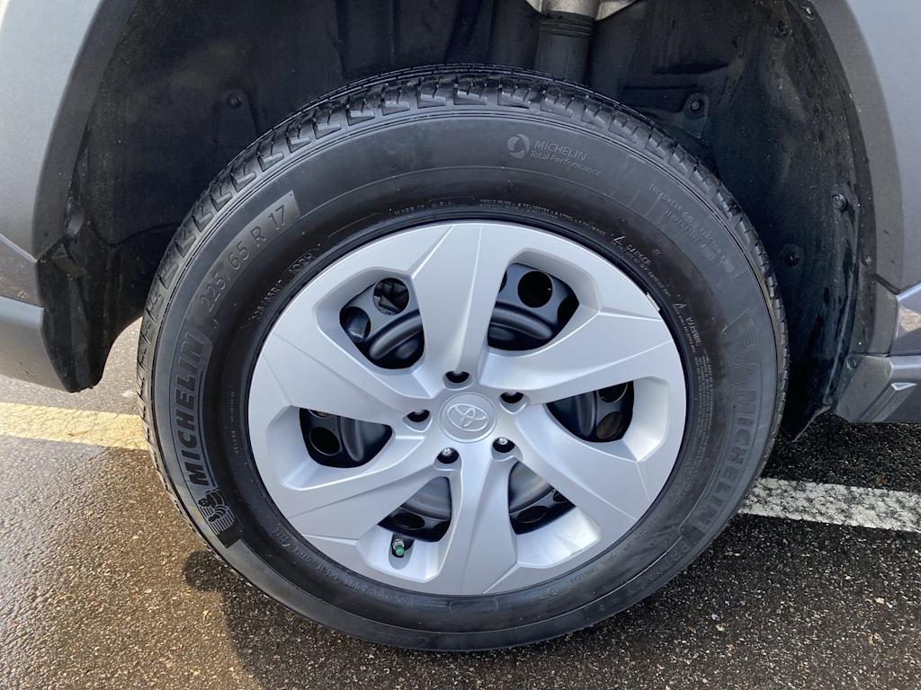 Thumbnail: 2024 Toyota RAV4 - 22