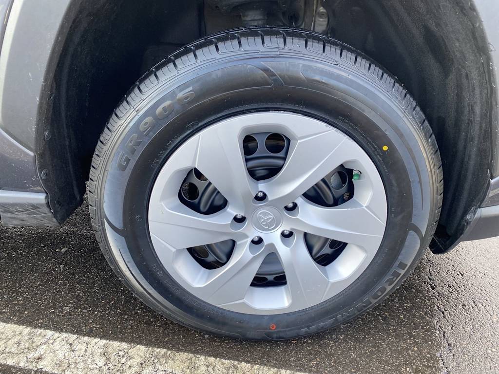 Thumbnail: 2024 Toyota RAV4 - 23