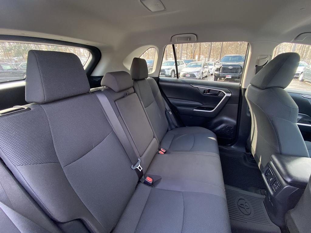 Thumbnail: 2024 Toyota RAV4 - 27