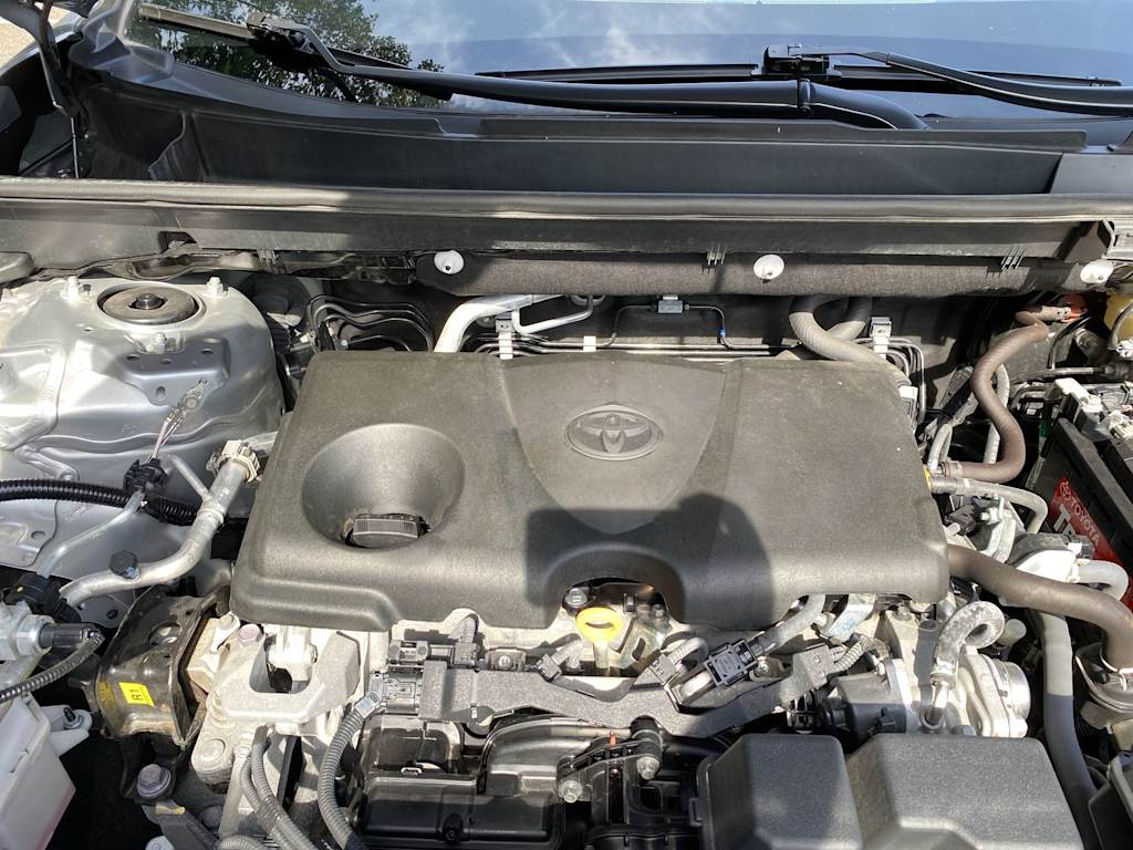 Thumbnail: 2025 Toyota RAV4 - 8