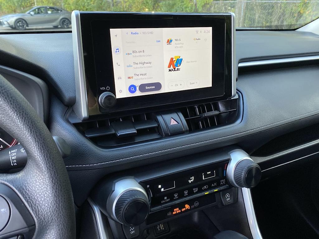 Thumbnail: 2024 Toyota RAV4 - 11