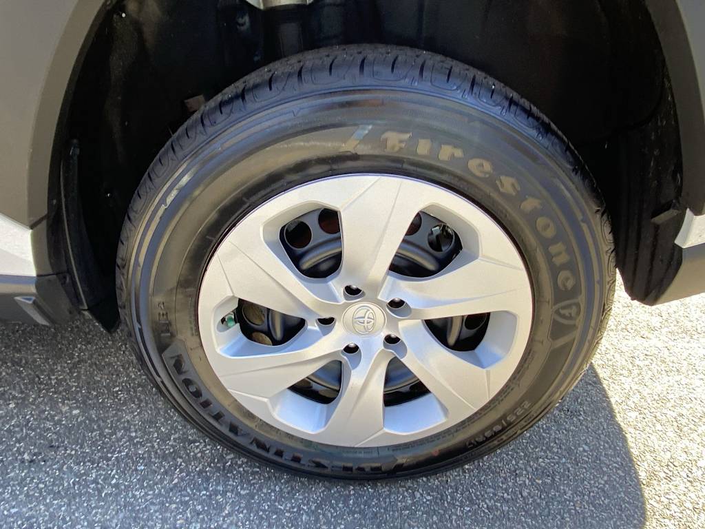 Thumbnail: 2025 Toyota RAV4 - 23