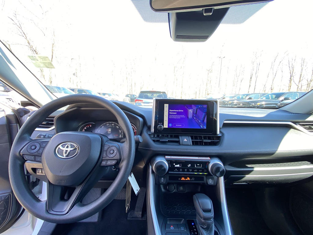 Thumbnail: 2025 Toyota RAV4 - 2