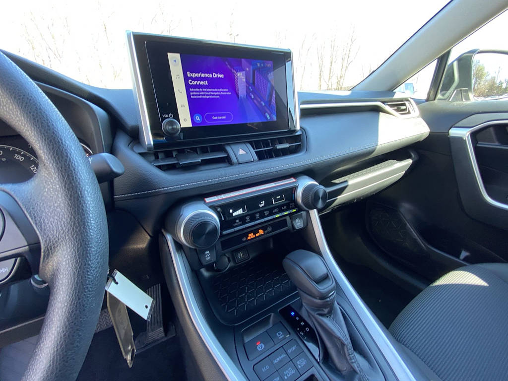 Thumbnail: 2025 Toyota RAV4 - 6