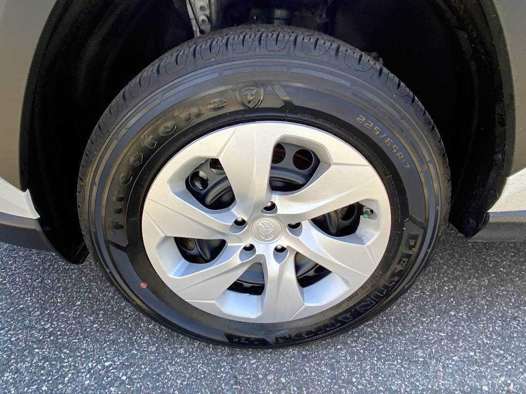 Thumbnail: 2025 Toyota RAV4 - 5