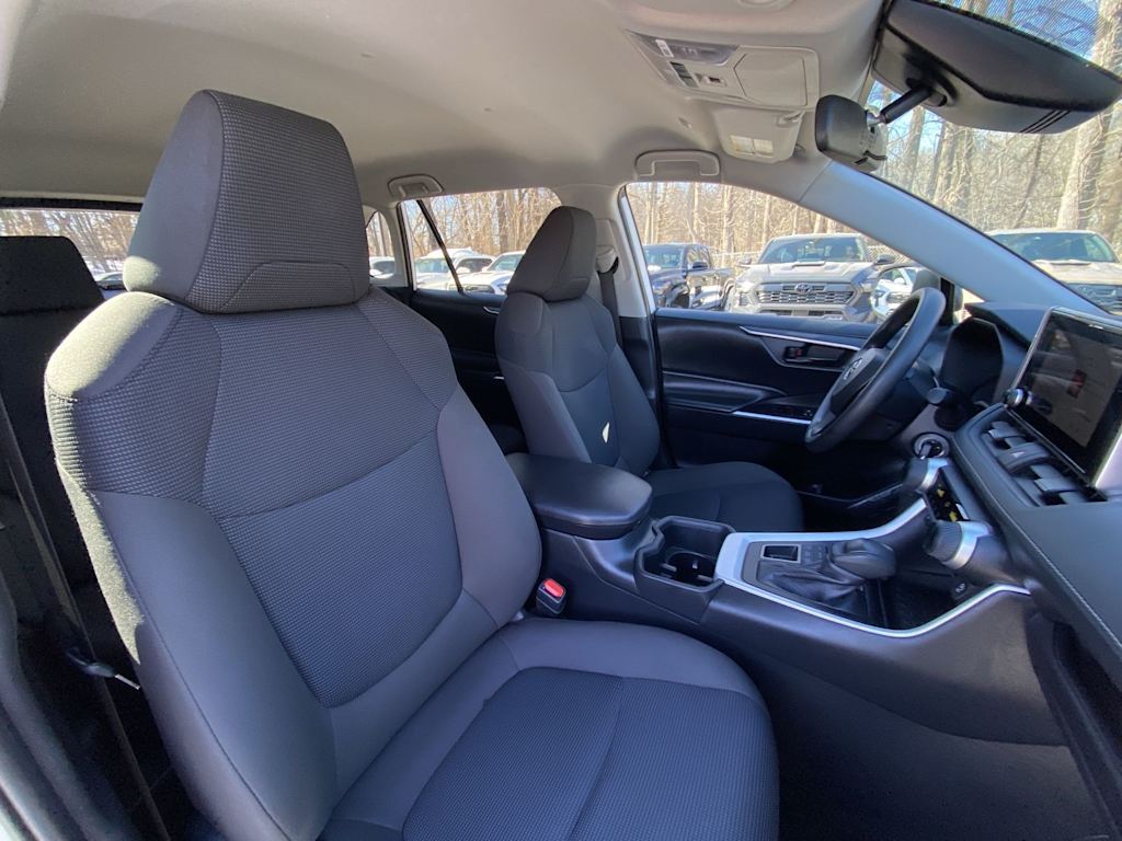 Thumbnail: 2024 Toyota RAV4 - 24