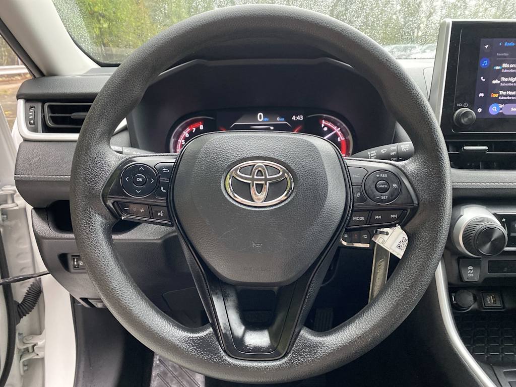 Thumbnail: 2025 Toyota RAV4 - 13