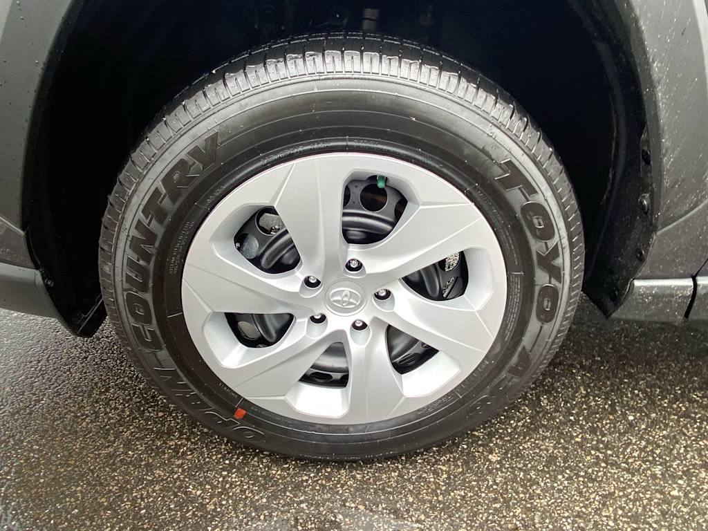 Thumbnail: 2025 Toyota RAV4 - 8