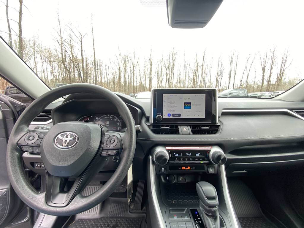 Thumbnail: 2025 Toyota RAV4 - 2