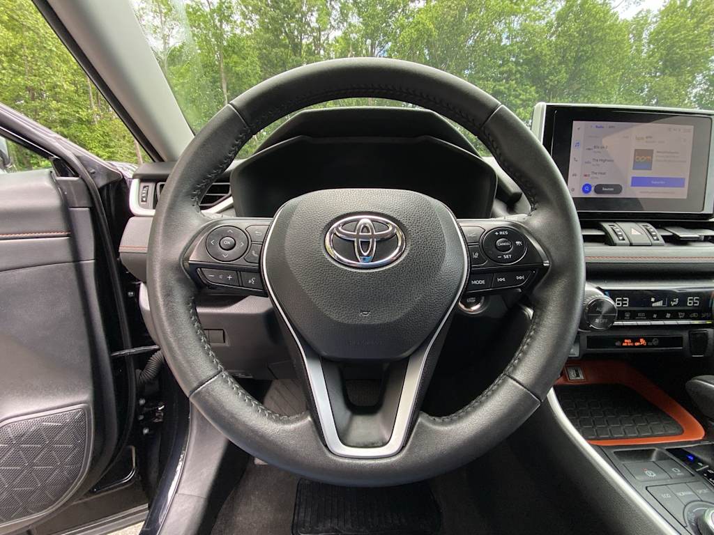 Thumbnail: 2024 Toyota RAV4 - 11
