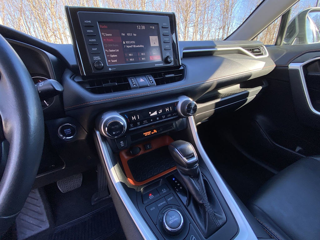 Thumbnail: 2022 Toyota RAV4 - 6