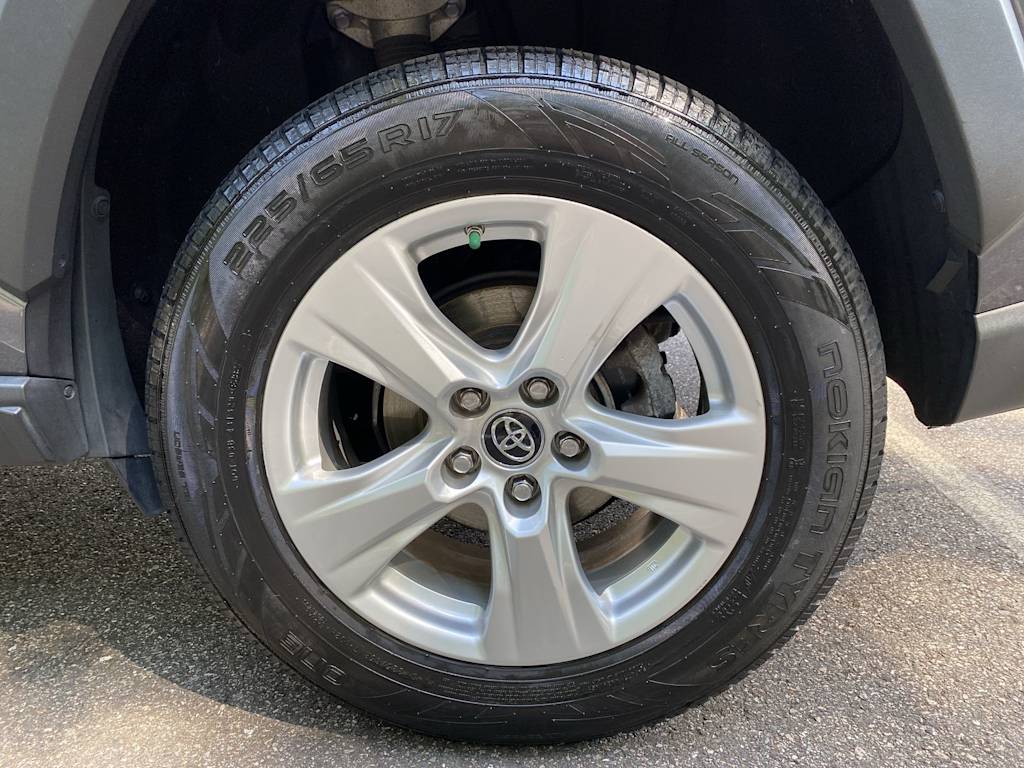 Thumbnail: 2020 Toyota RAV4 - 26