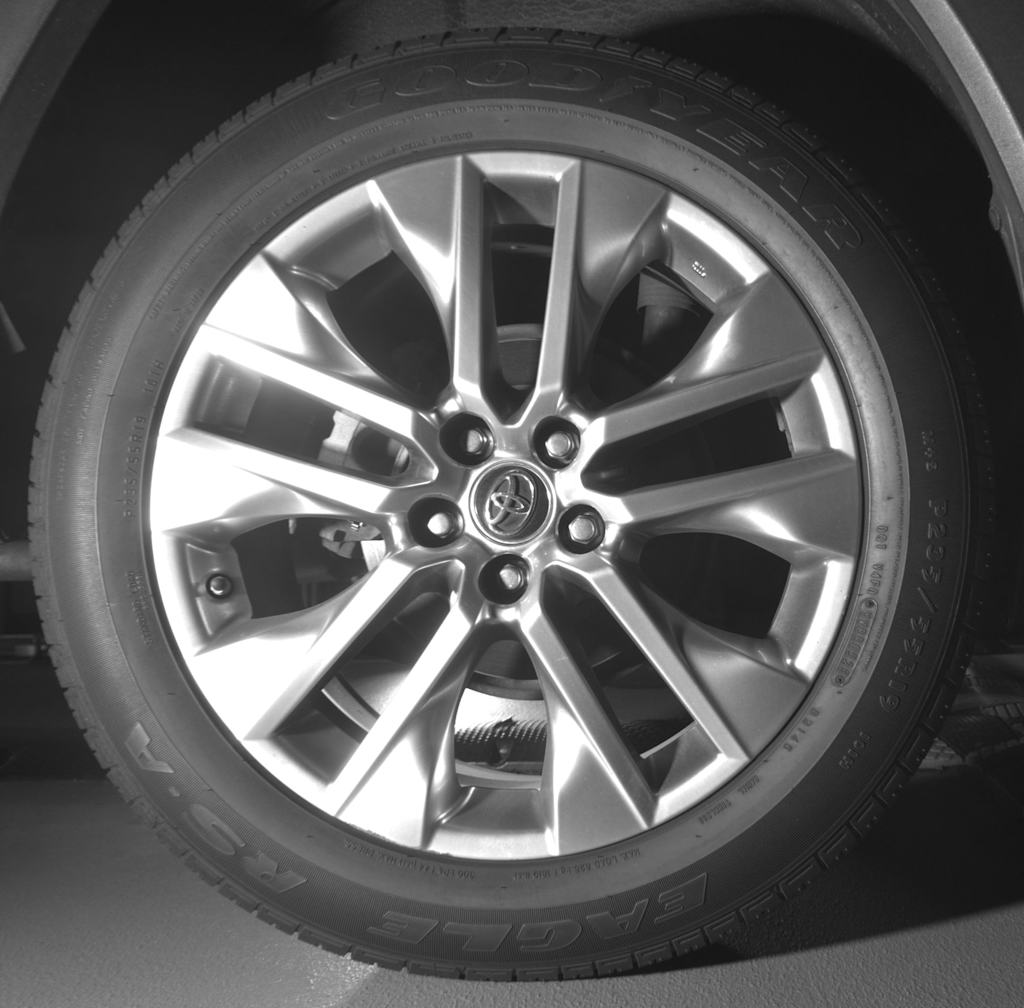 Thumbnail: 2019 Toyota RAV4 - 13