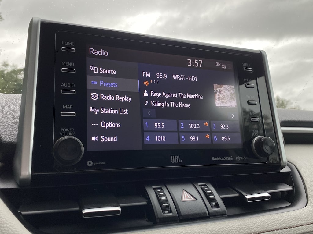 Thumbnail: 2019 Toyota RAV4 - 14