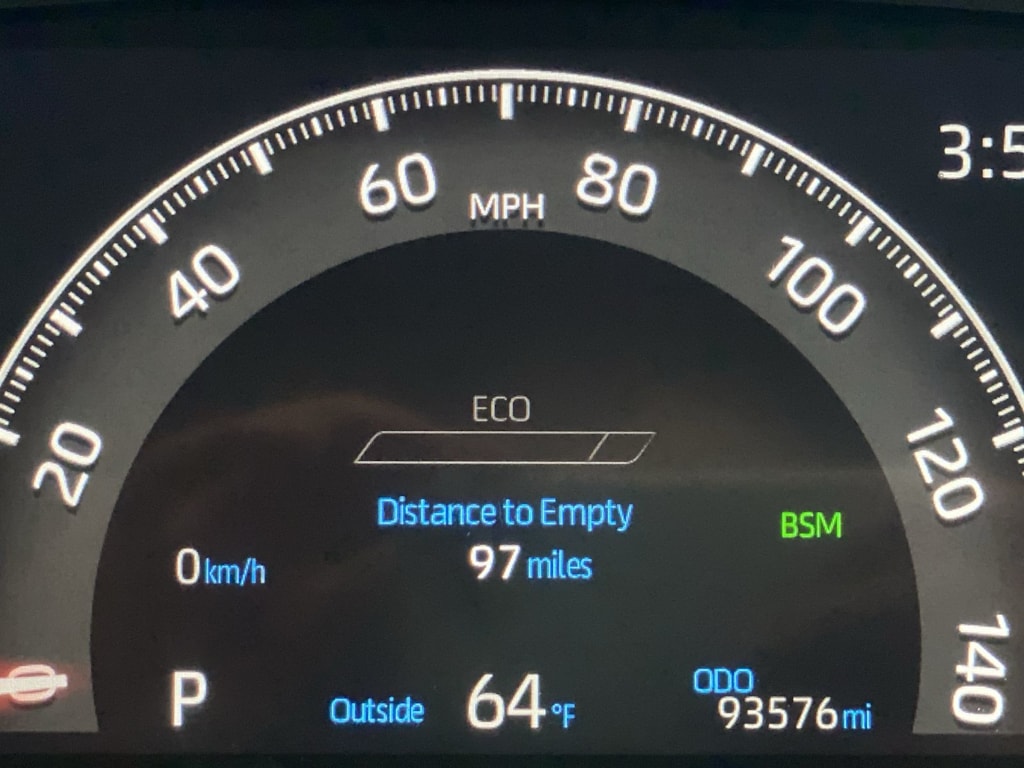 Thumbnail: 2019 Toyota RAV4 - 16