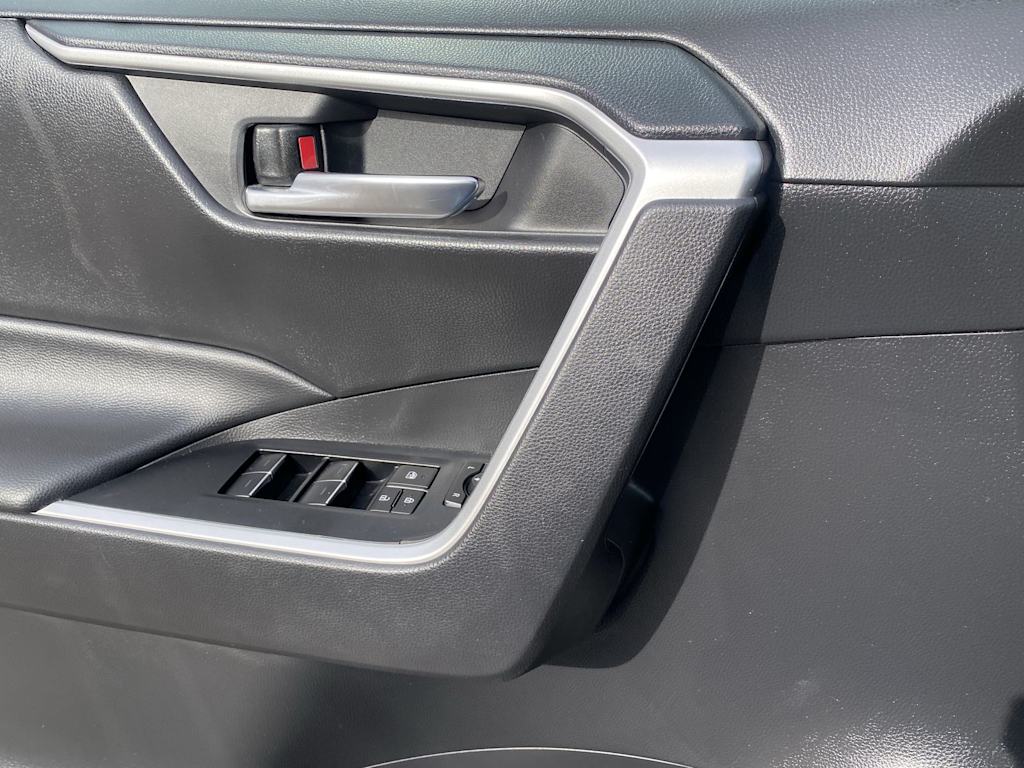 Thumbnail: 2024 Toyota RAV4 - 24