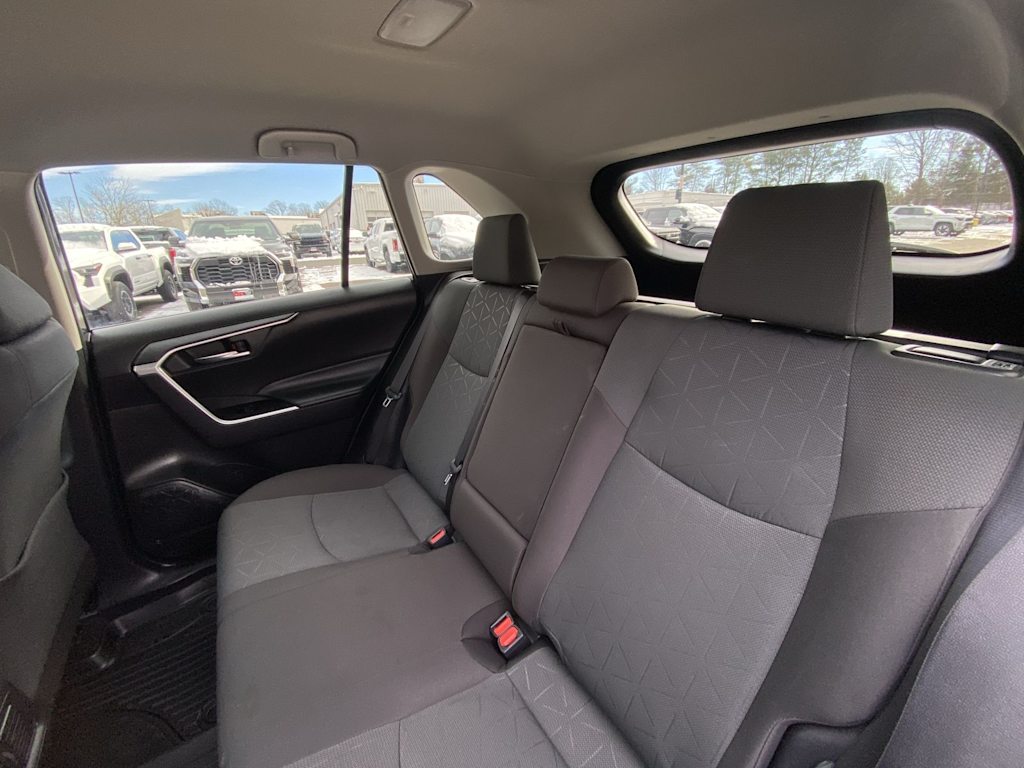 Thumbnail: 2024 Toyota RAV4 - 10