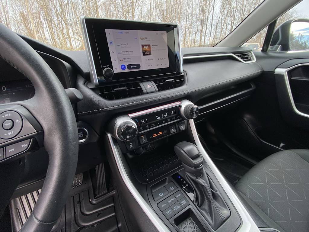 Thumbnail: 2024 Toyota RAV4 - 7