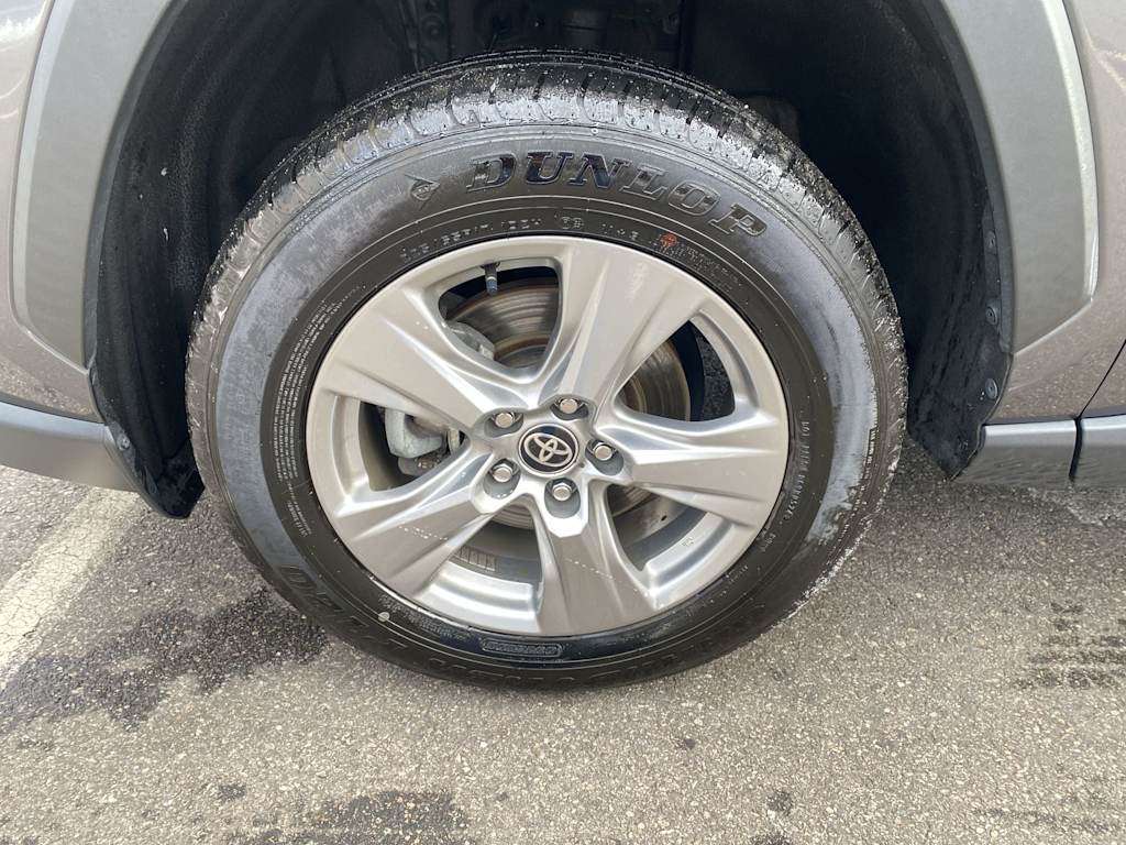 Thumbnail: 2024 Toyota RAV4 - 6