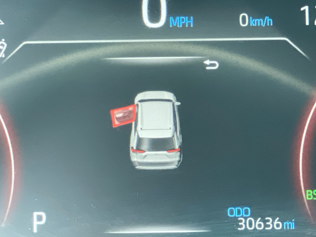 2024 Toyota RAV4 XLE 15