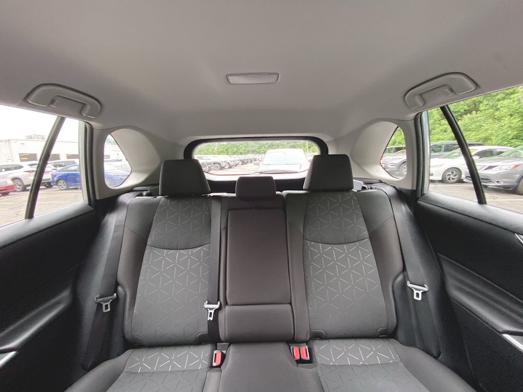 2024 Toyota RAV4 XLE 29