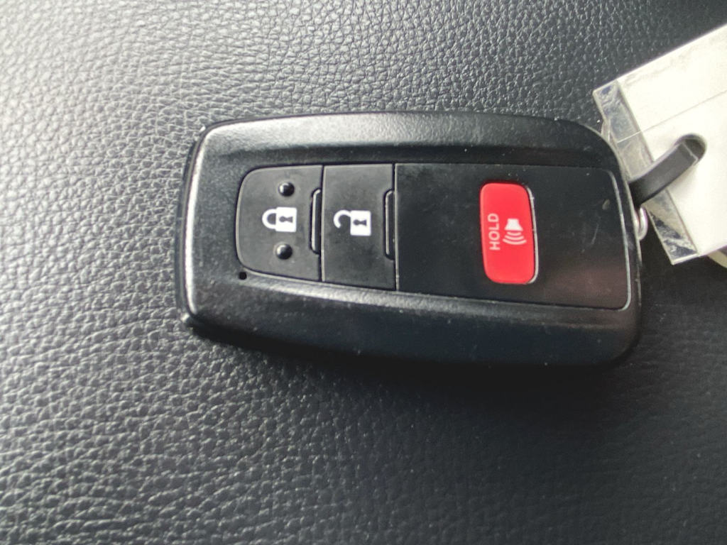 2024 Toyota RAV4 XLE 30