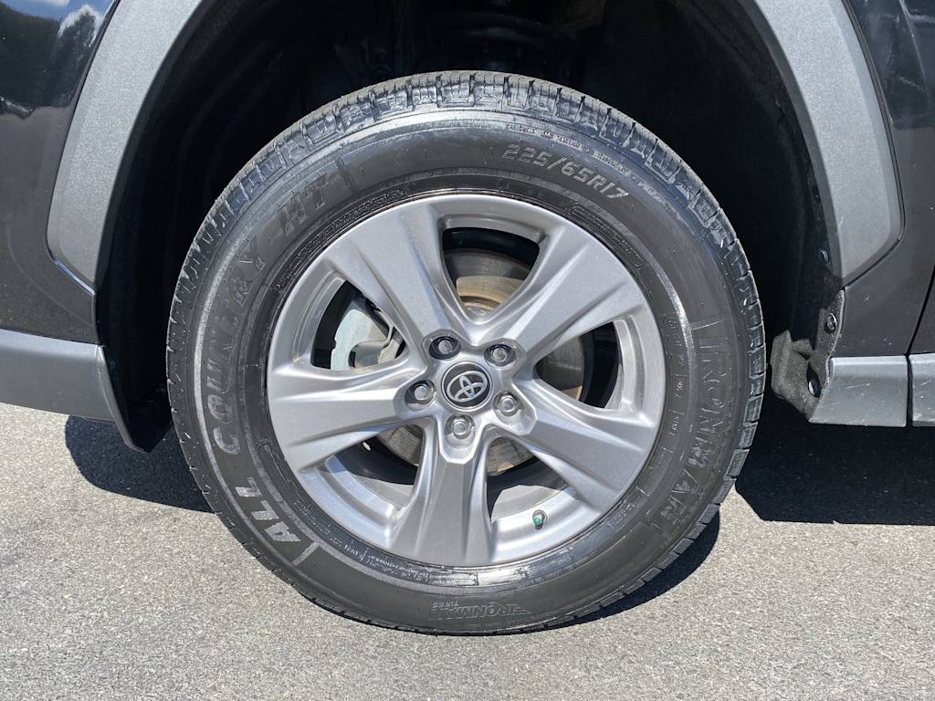 Thumbnail: 2024 Toyota RAV4 - 6