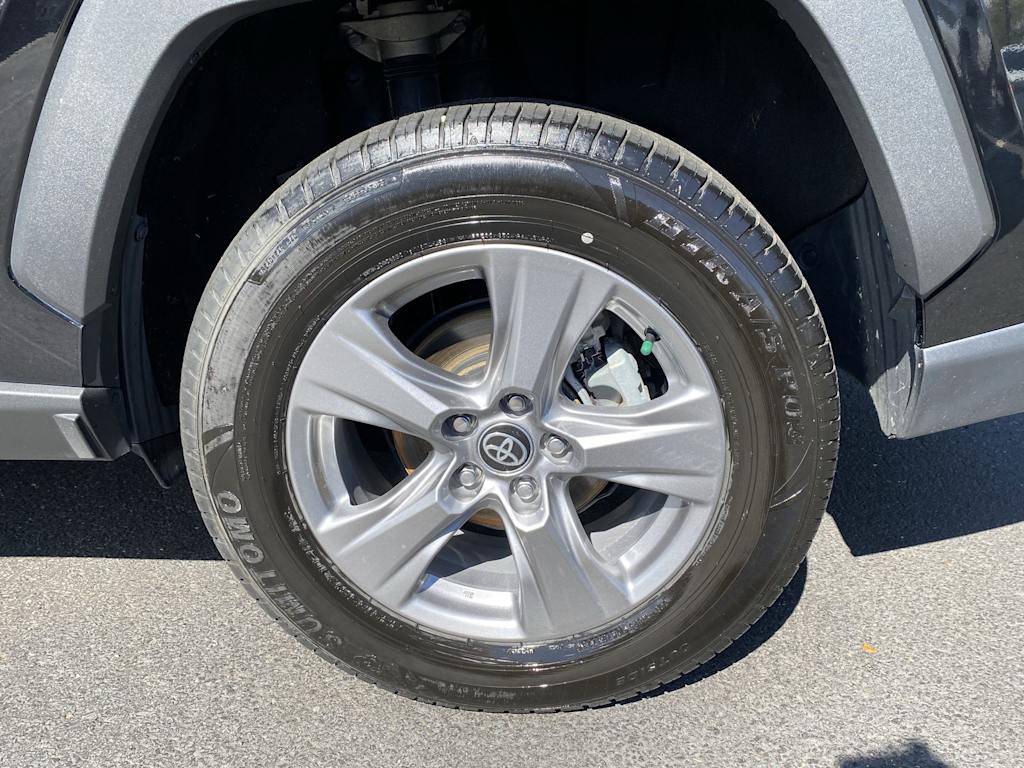 Thumbnail: 2024 Toyota RAV4 - 21