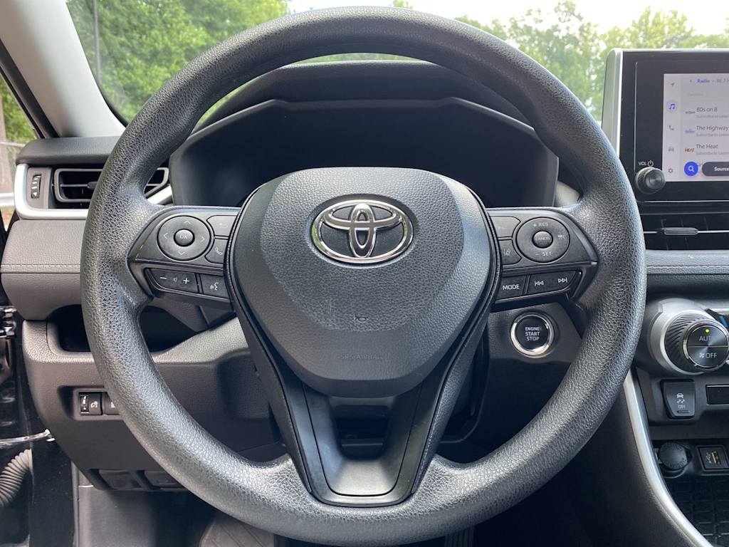 Thumbnail: 2025 Toyota RAV4 - 9