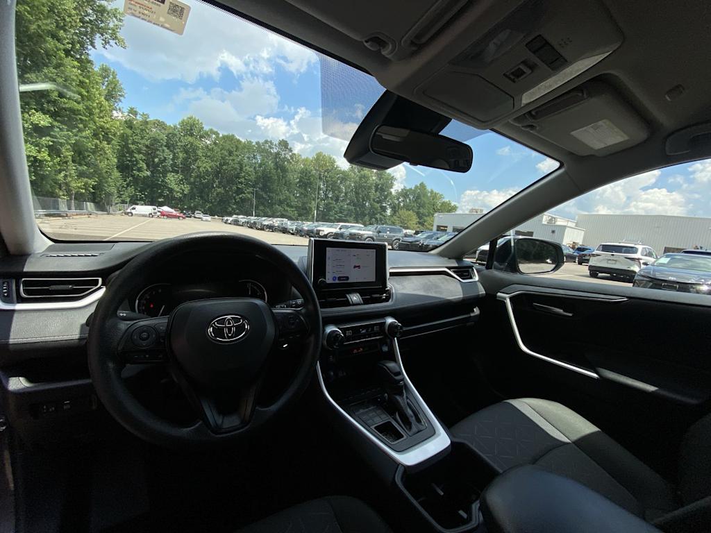 Thumbnail: 2025 Toyota RAV4 - 9