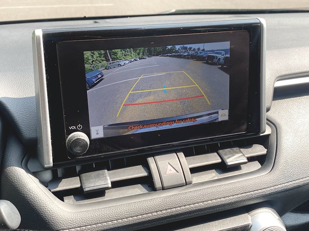 2024 Toyota RAV4 XLE 29
