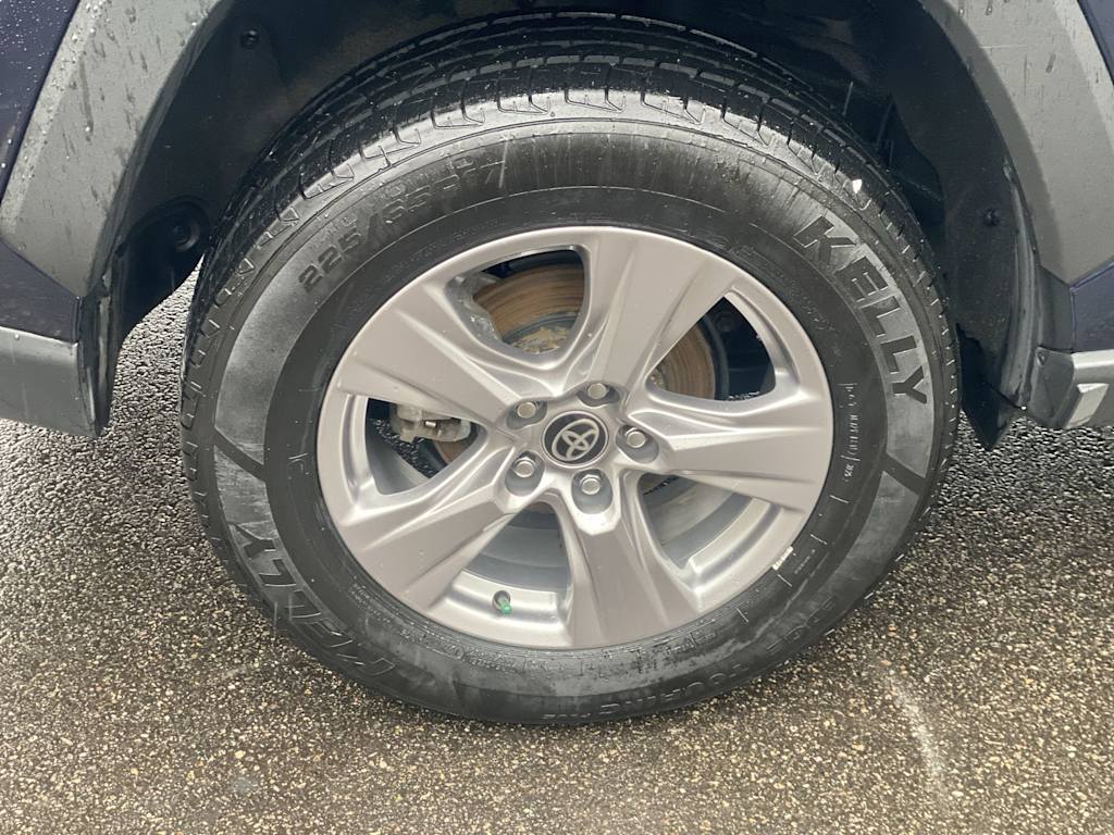 Thumbnail: 2024 Toyota RAV4 - 24