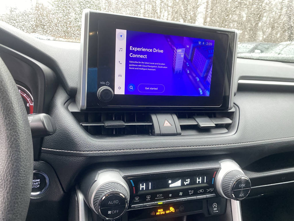 Thumbnail: 2024 Toyota RAV4 - 11