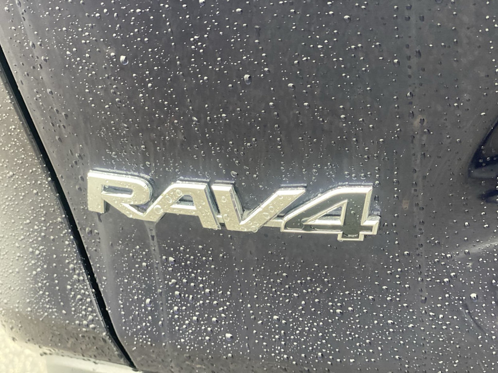 Thumbnail: 2024 Toyota RAV4 - 7