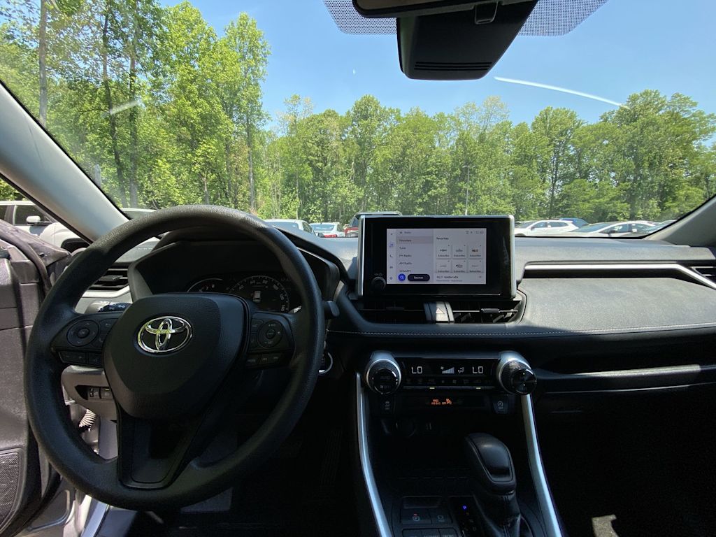 Thumbnail: 2025 Toyota RAV4 - 2