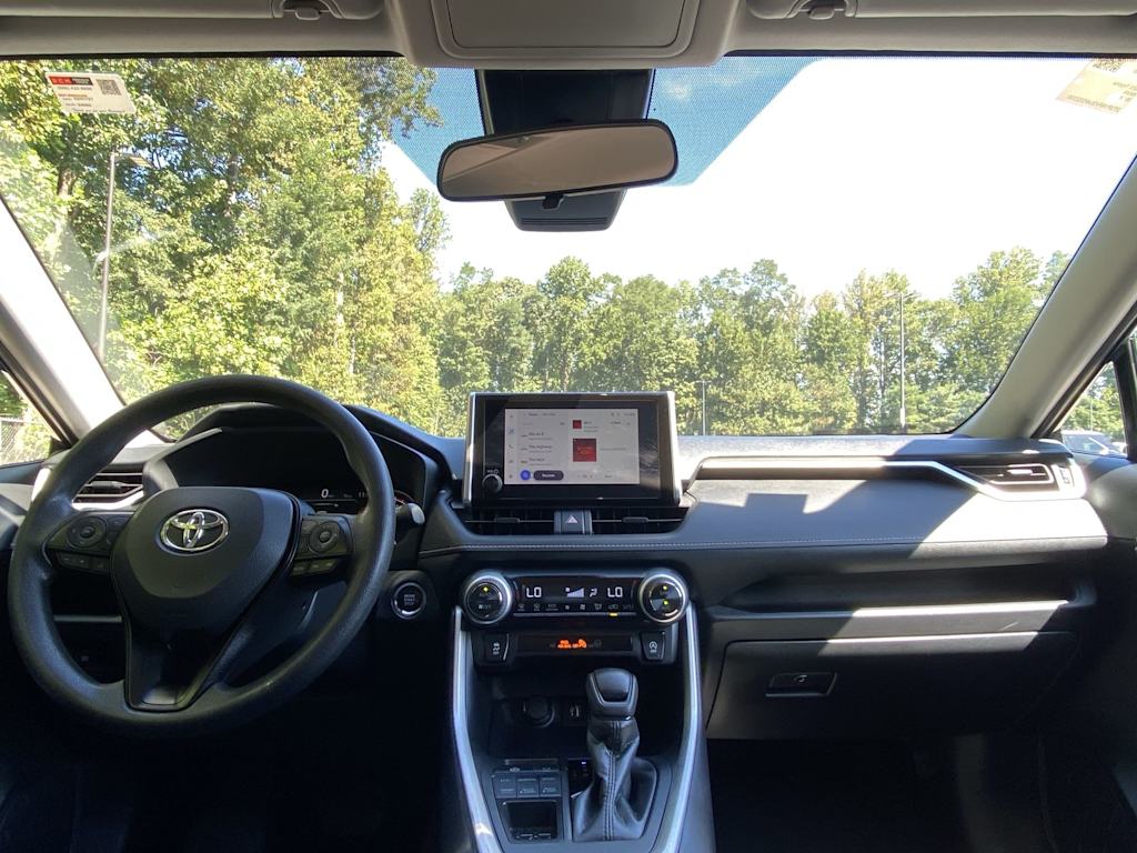 Thumbnail: 2025 Toyota RAV4 - 2