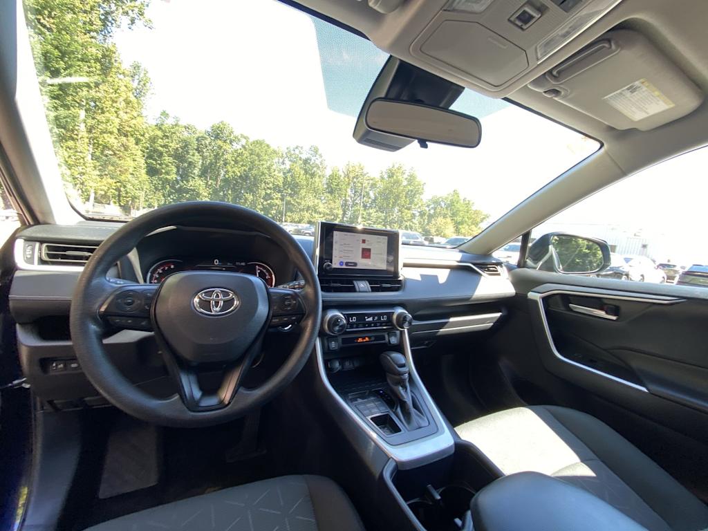 Thumbnail: 2025 Toyota RAV4 - 9