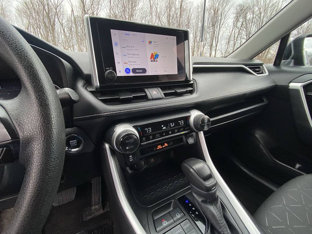 Thumbnail: 2024 Toyota RAV4 - 8