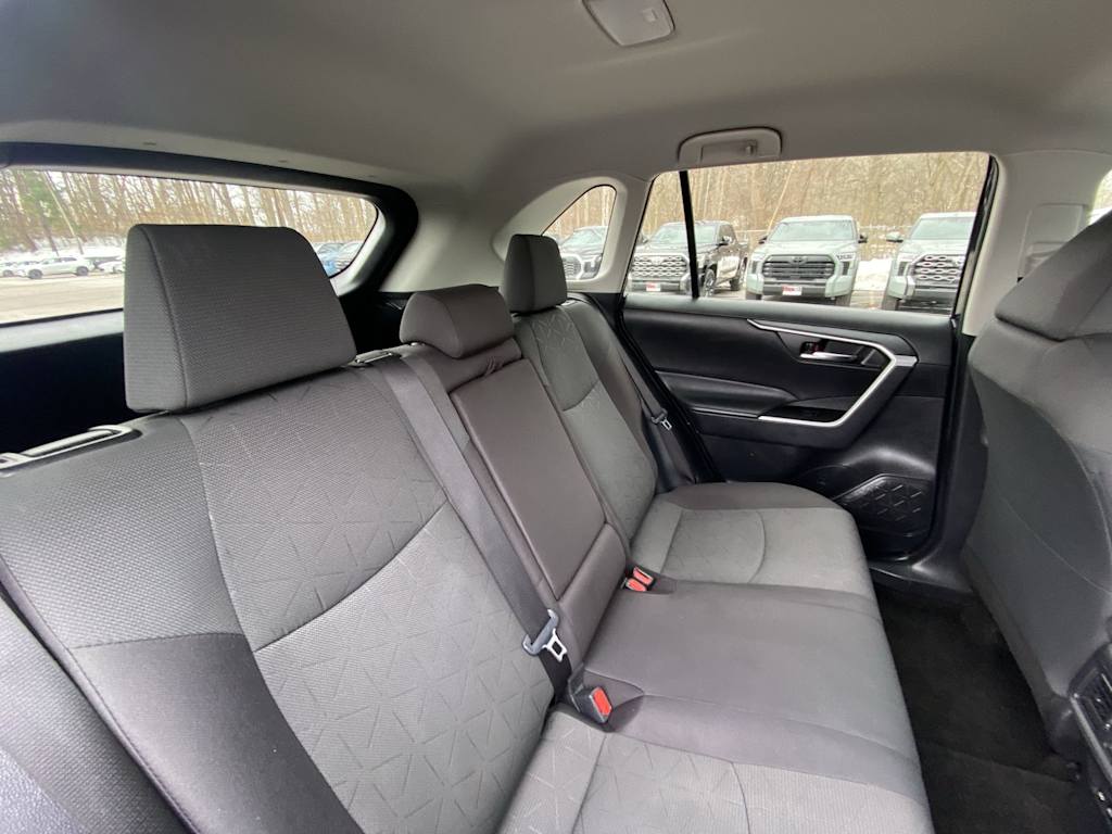 Thumbnail: 2024 Toyota RAV4 - 28