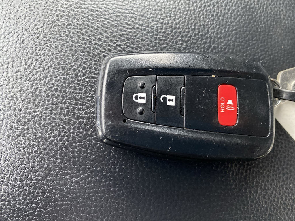 Thumbnail: 2024 Toyota RAV4 - 17