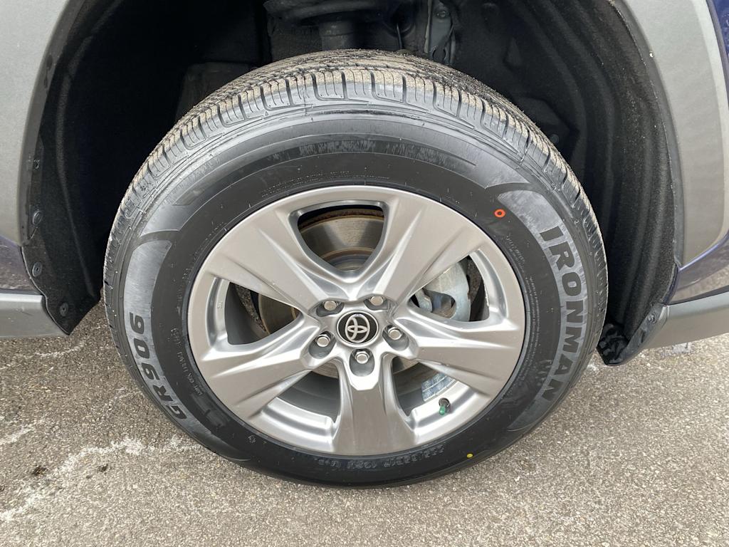 Thumbnail: 2024 Toyota RAV4 - 24