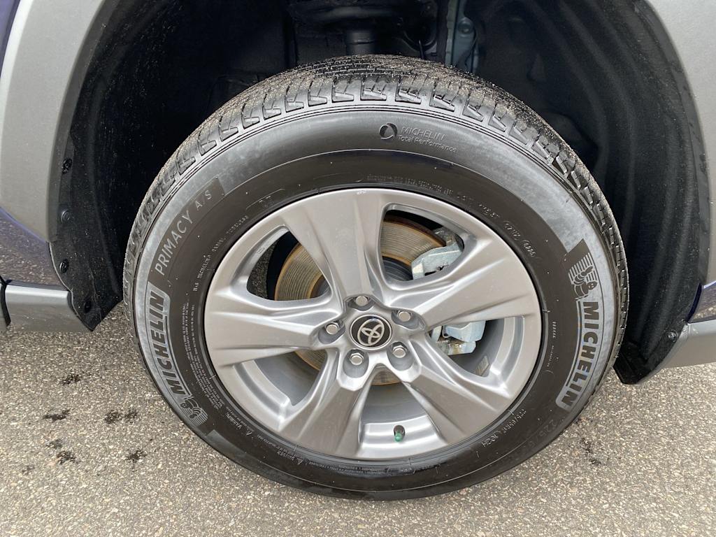 Thumbnail: 2025 Toyota RAV4 - 26