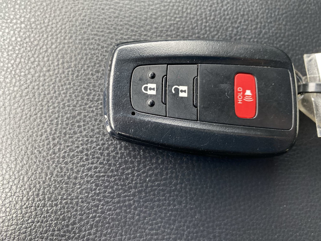 Thumbnail: 2025 Toyota RAV4 - 17