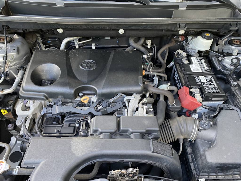 Thumbnail: 2020 Toyota RAV4 - 8