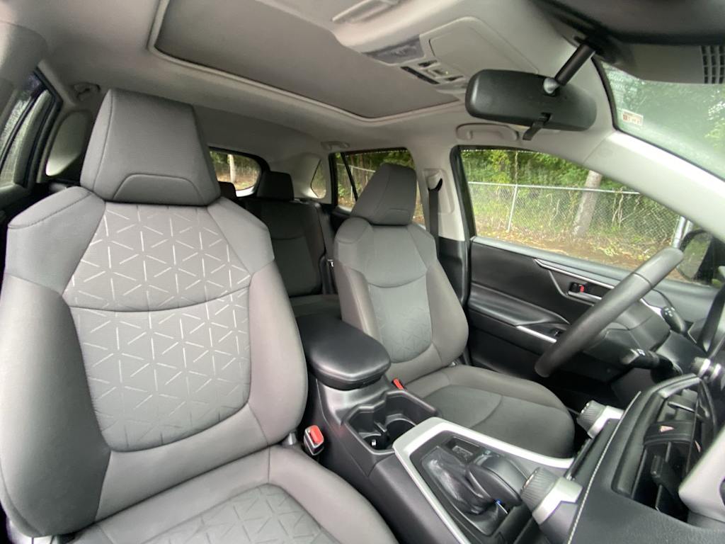 Thumbnail: 2023 Toyota RAV4 - 29