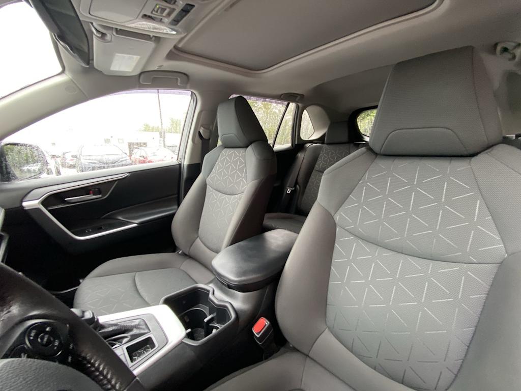 Thumbnail: 2023 Toyota RAV4 - 11
