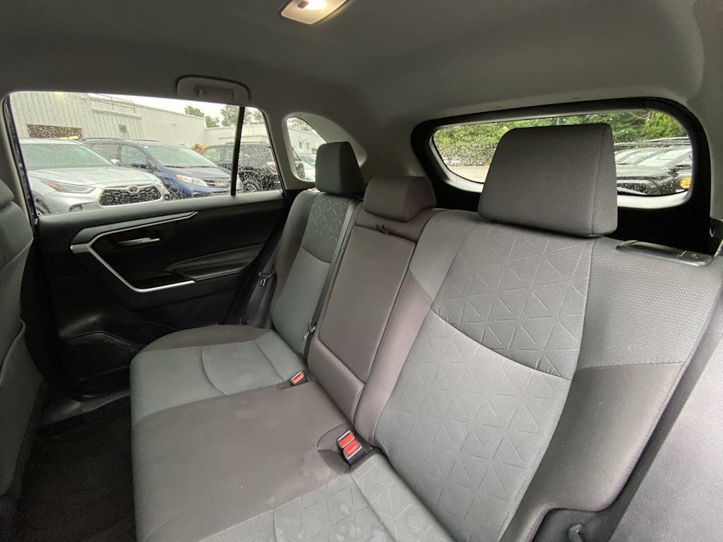 Thumbnail: 2024 Toyota RAV4 - 11