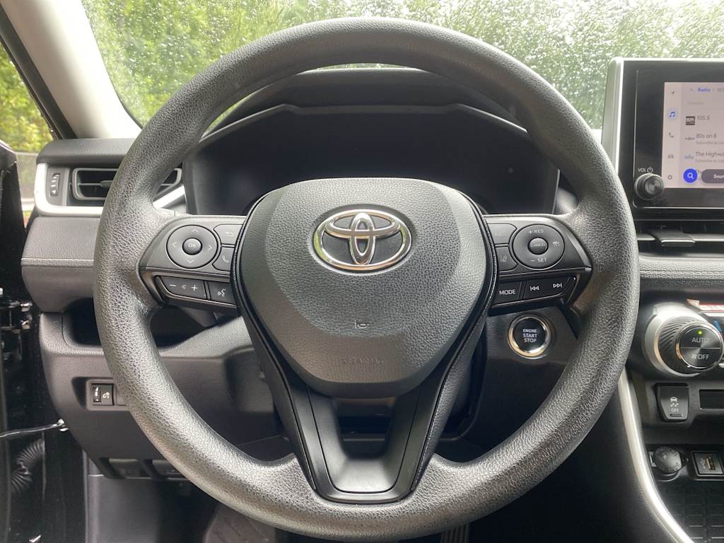Thumbnail: 2025 Toyota RAV4 - 12